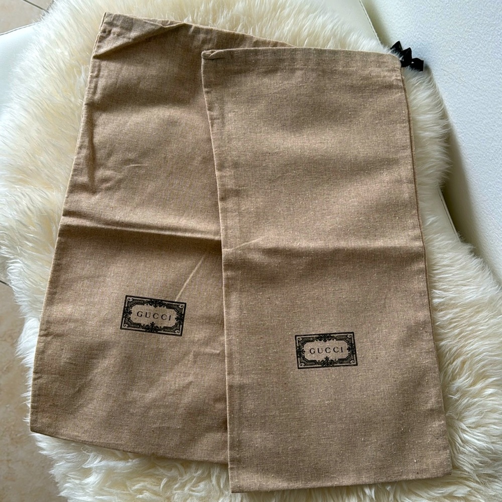 NEW** Gucci Dust Bags in Excellent Condition 17”x8.5”